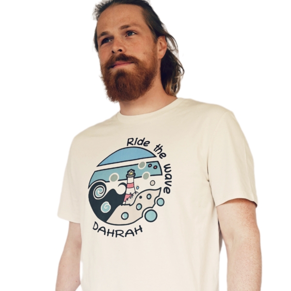 Surfing t-shirt with print of a lighthouse and waves by Dahrah Darah Fashion.