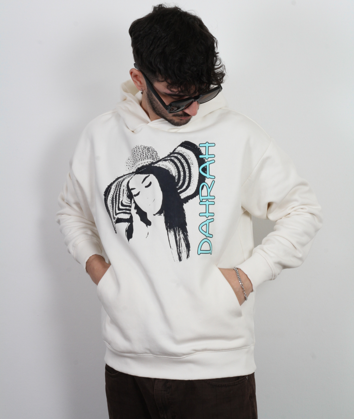 High quality oversized hoodie with print of a girl wearing a sombrero hat.