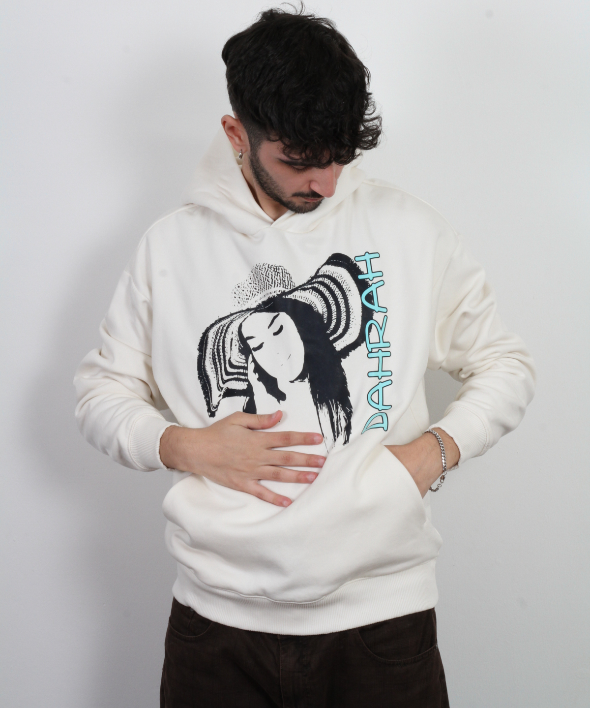 High quality oversized hoodie with print of a girl wearing a sombrero hat.