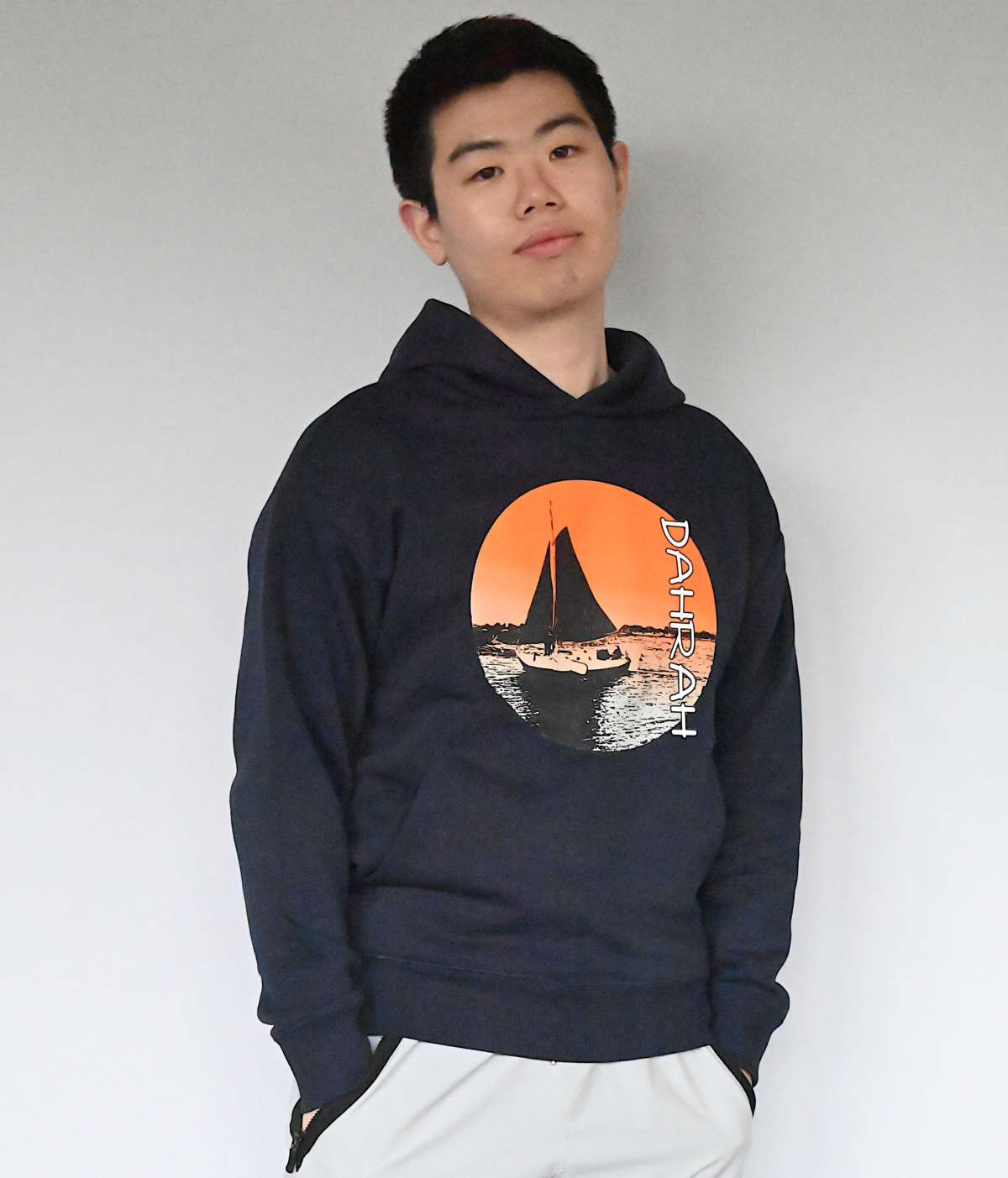 High quality oversized hoodie with print of a Dutch traditional sailboat.