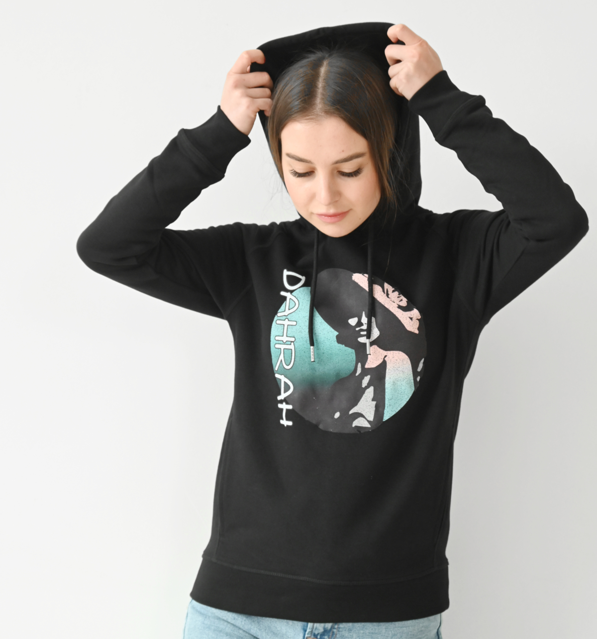 Beautiful high quality organic hoodie with print of a charming lady with a hat.